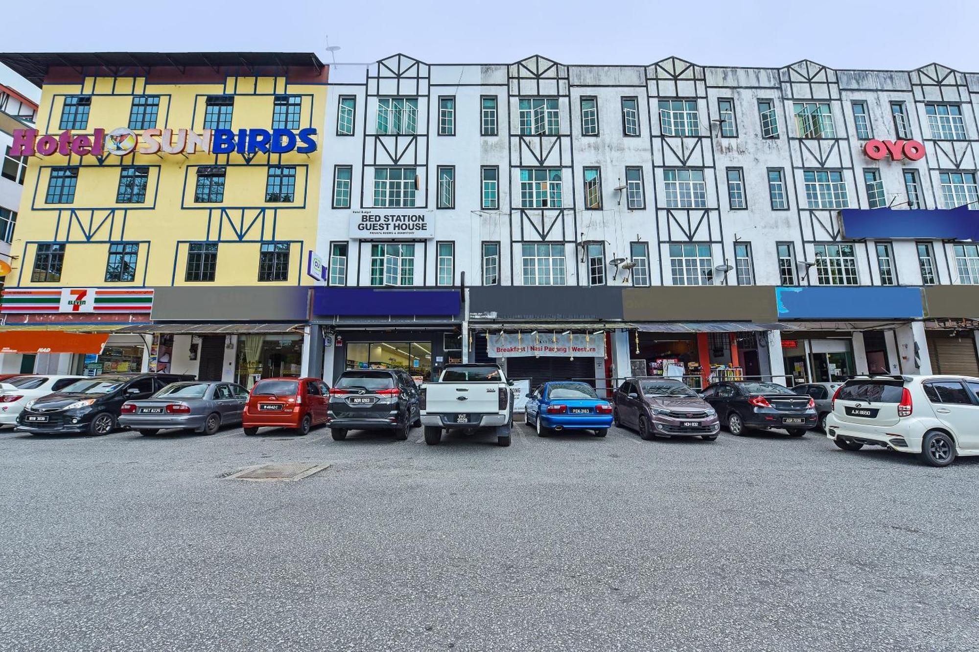 Spot On 90449 Bed Station Guest House Dormitory Cameron Highlands Exterior photo